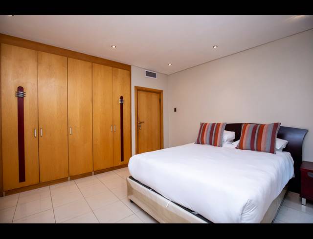 3 BEDROOM APARTMENT TO LET IN MUSGRAVE